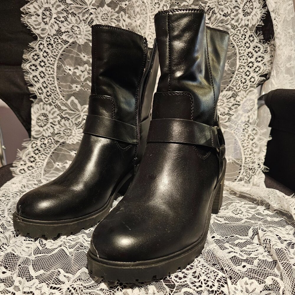 Women's Greyson Black Dress Boots with Memory Foam Insole- Universal Thread